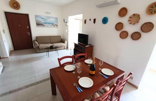 Carbonia House | Holiday House 120sqm Garden