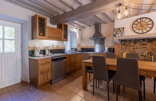 Montel-de-Gelat House | Holiday house between the Chaîne des Puys and Massif du Sancy in Auvergne