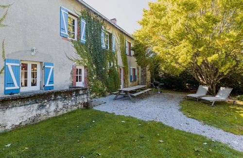 Montel-de-Gelat House | Holiday house between the Chaîne des Puys and Massif du Sancy in Auvergne