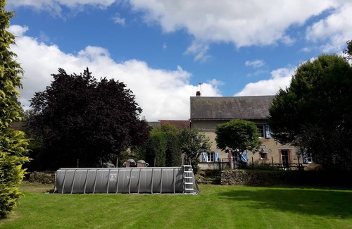 Montel-de-Gelat House | Holiday house between the Chaîne des Puys and Massif du Sancy in Auvergne