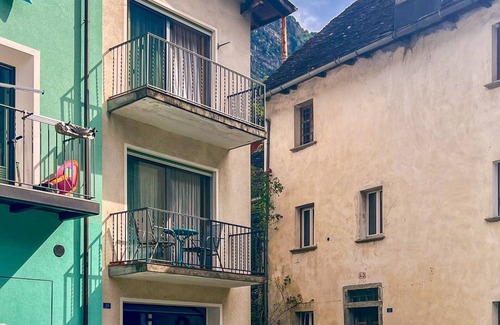 Cavergno House | Holiday house Cavergno for 1 - 4 persons with 3 bedrooms - Holiday home