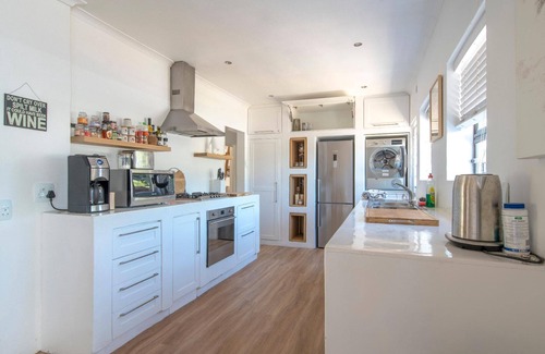 Plumstead House | Holiday house Hout Bay for 2 - 8 persons with 3 bedrooms - Holiday house