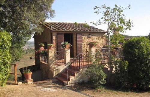 Montefollonico House | Holiday house Torrita di Siena for 1 - 6 persons with 3 bedrooms - Holiday home