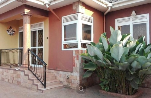 Kyengera House | Holiday house Kampala for 1 - 4 persons with 1 bedroom - Holiday home