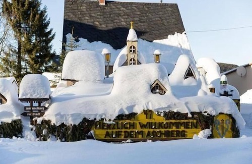 Klingenthal House | Holiday house Klingenthal for 1 - 9 persons with 4 bedrooms - Luxury holiday home
