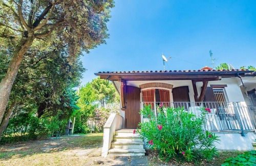 Lido di Volano House | Holiday house Lido di Volano for 1 - 6 persons with 2 bedrooms - Row house