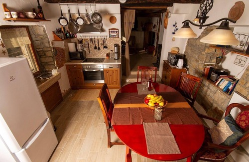Bric House | Holiday house Momjan for 1 - 6 persons with 3 bedrooms - Holiday home