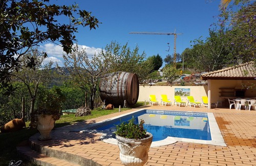 Anreade Villa | Holiday house overlooking the Douro river with game room