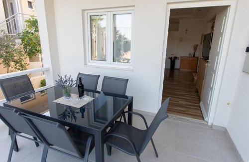 Jarebinjak House | Holiday house Rogoznica