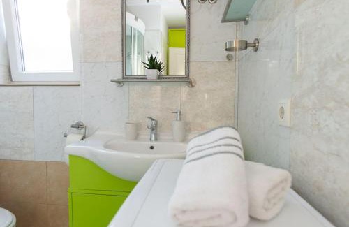 Jarebinjak House | Holiday house Rogoznica