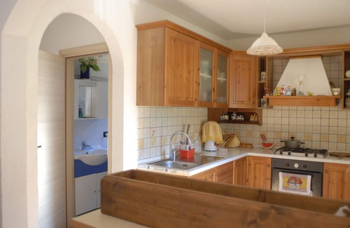 Val Maria-Pur House | HOLIDAY HOUSE SURROUNDED BY GREEN A FEW METERS FROM LAKE LEDRO