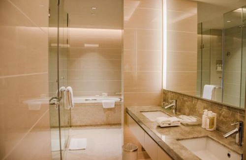 Chongqing University Town Hotel | Holiday Inn Chongqing University Town by IHG