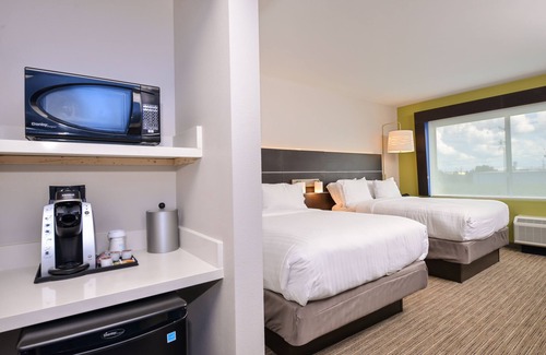 Burnside Hotel | Holiday Inn Express Donaldsonville by IHG