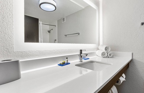 Harlingen Hotel | Holiday Inn Express Harlingen by IHG