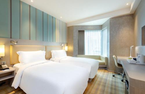 Mong Kok Hotel | Holiday Inn Express Hong Kong Mongkok by IHG