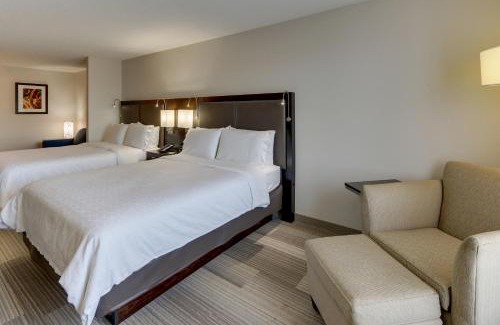 Kettering Hotel | Holiday Inn Express Hotel & Suites Dayton-Centerville by IHG