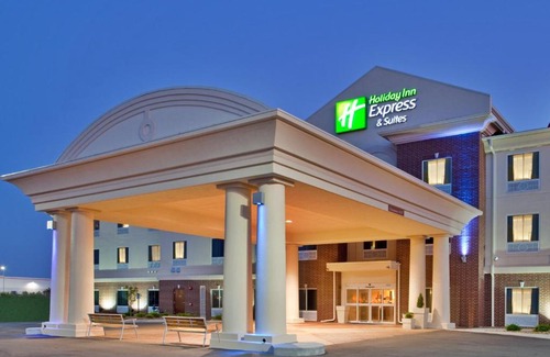 Sedalia Hotel | Holiday Inn Express Hotel & Suites Sedalia by IHG