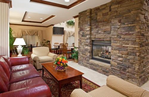 Marion Hotel | Holiday Inn Express Hotel & Suites Marion by IHG