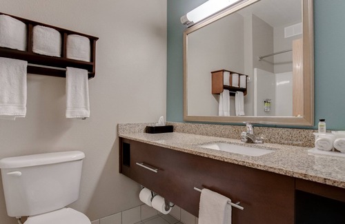 St. Cloud Hotel | Holiday Inn Express Hotel & Suites St. Cloud by IHG