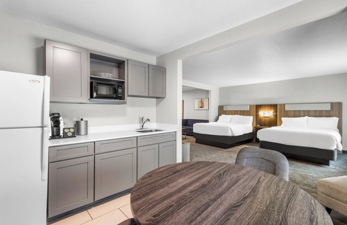 Van Wert Hotel | Holiday Inn Express Hotel & Suites Van Wert by IHG