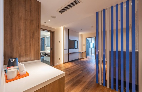 Longgang District Hotel | Holiday Inn Express Huludao Seaview by IHG