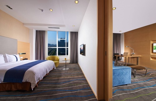 Luolong Hotel | Holiday Inn Express Luoyang City Center by IHG