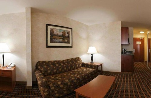 Rawlins Hotel | Holiday Inn Express Rawlins by IHG