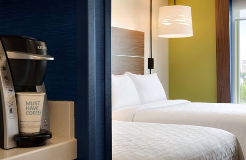 Clear Spring Hotel | Holiday Inn Express & Suites Clear Spring by IHG