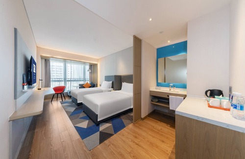 Shenzhen Hotel | Holiday Inn Express Shenzhen Haiyuan City by IHG