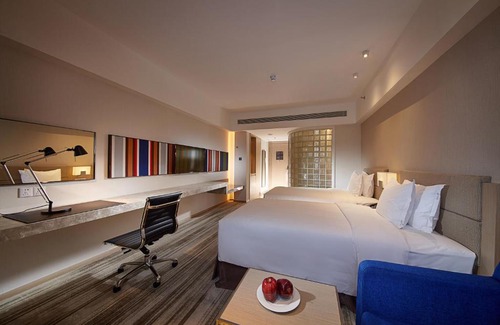 Huanggu Hotel | Holiday Inn Express Shenyang Tawan, an IHG Hotel
