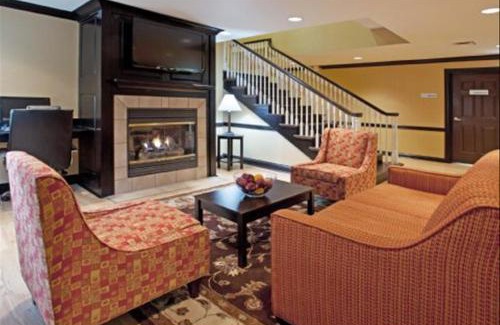 Reynoldsburg Hotel | Holiday Inn Express & Suites Columbus East - Reynoldsburg by IHG