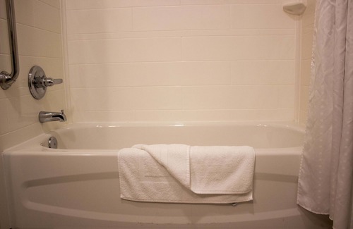 Tahlequah Hotel | Holiday Inn Express & Suites Tahlequah by IHG