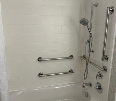 Firestone Hotel | Holiday Inn Express & Suites - Firestone - Longmont by IHG