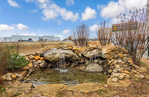 Ardmore Hotel | Holiday Inn Express & Suites - Ardmore by IHG