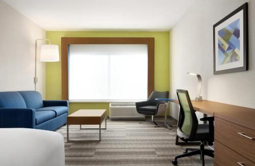 Wilder Hotel | Holiday Inn Express & Suites - Cincinnati South - Wilder by IHG