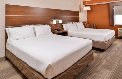 Westley Hotel | Holiday Inn Express Westley by IHG