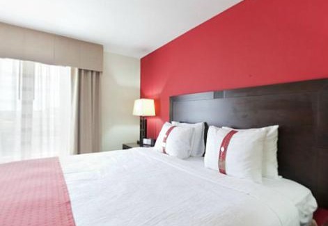 Fairview Heights Hotel | Holiday Inn Saint Louis-Fairview Heights by IHG