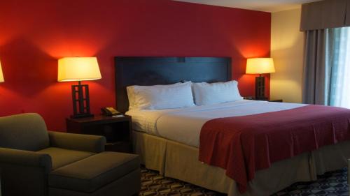 Fairview Heights Hotel | Holiday Inn Saint Louis-Fairview Heights by IHG