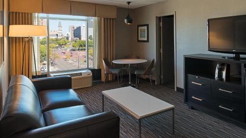 St. Paul Hotel | Holiday Inn St. Paul Downtown by IHG