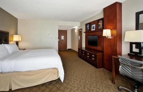 Bowling Green Hotel | Holiday Inn University Plaza-Bowling Green by IHG