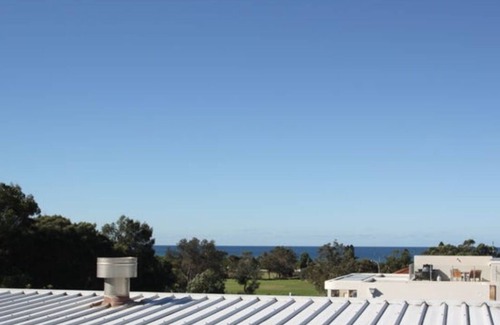 Dee Why Apartment | Holiday Rental 4-15 January 2025