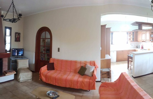 Paralia Porovitsis House | Holiday two-floor 133 square meters house with large garden and lemon trees.