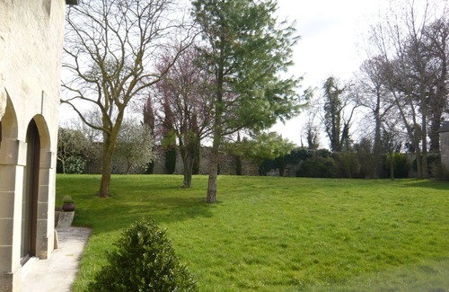 Vaux-sur-Seulles House | holiday villas 8 people in very beautiful old renovated farmhouse
