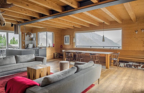 Bettmeralp House | Holidays in the Aletsch Arena at the Aletsch Glacier in the Unesco World Natural