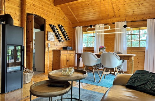 Lug House | Höllenberghütte in Lug, with garden sauna, holiday home in the Palatinate Forest