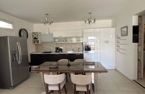 Tijesno House | Holliday house Toma next to the sea