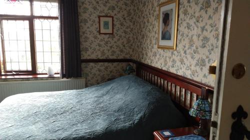 Littleborough House | Hollingworth Lake Guest House Room Only Accommodation