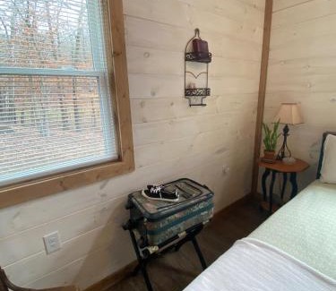 Linden House | Hollow Branch Hideaway