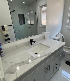 East Credit House | Hollywell