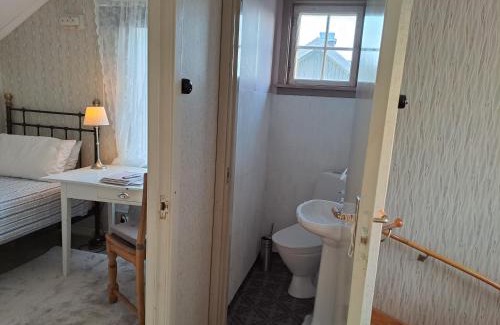 Bodafors Apartment | Holmåkra long stay by House Viola, 3 bedroom entire house in Bodafors, sleeps 7